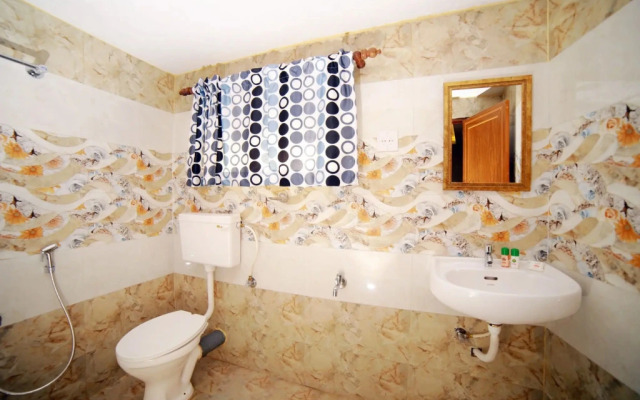 OYO 7771 ERN station