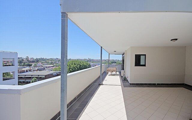 Bryant St Apartment
