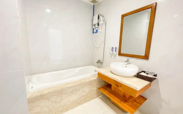 Amon Phu Quoc Hotel