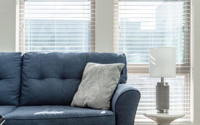 Dallas Modern 1BD 1BA Apartment