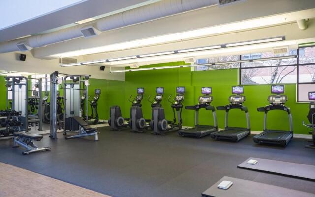 The Baronette Renaissance Detroit-Novi Hotel