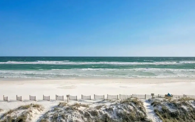 Green Reef #6- Beachfront Bliss