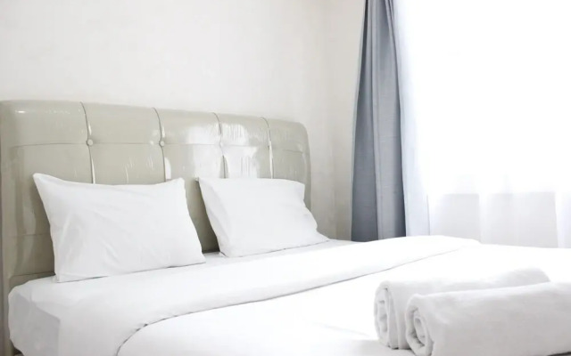 Pleasant 1BR Apartment at Parahyangan Residence