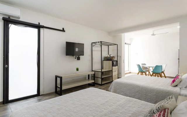 Arkana 9 by Grupo Amber