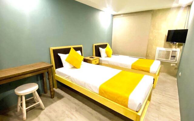 Mikos Suites By Mikos Residences