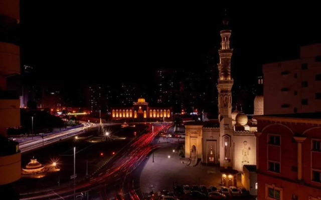 OYO 1118 Sharjah Plaza Hotel
