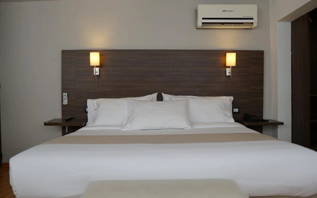 El Hotel Business Class – Zamora Centro