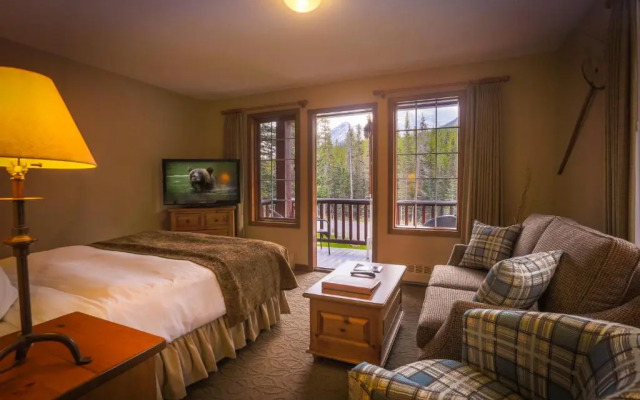 Paradise Lodge & Bungalows