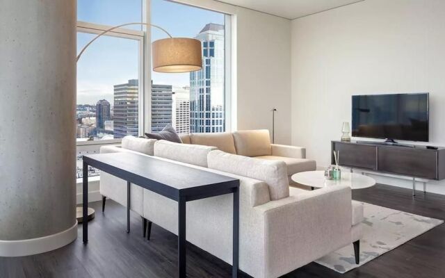 Domicile Suites at Helios