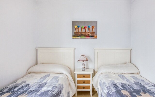 Nice Apartment in Turre near Mojacar with Balcony