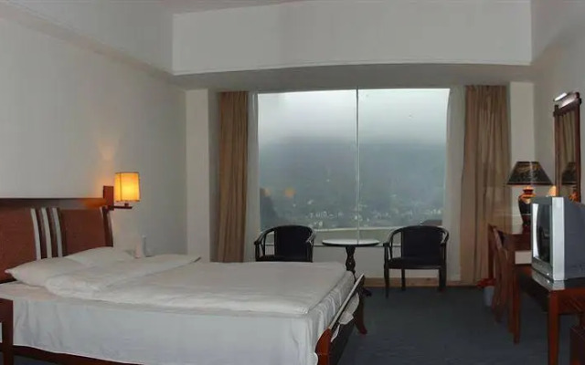 Hotspring Ban Shan Hotel