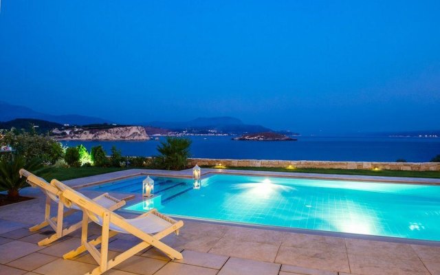 Almirida Villa in Crete
