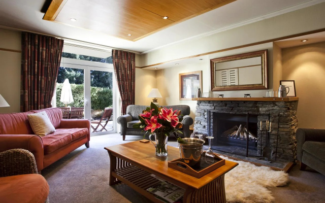 The Central Hotel Queenstown, A Naumi Chapter