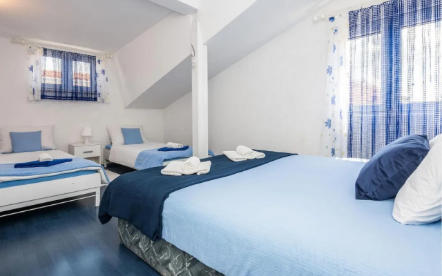 Awesome Home in Privlaka With Wifi and 1 Bedrooms