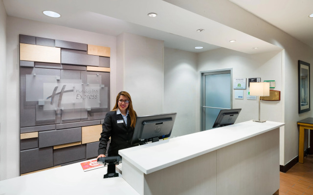 Holiday Inn Express New York City Times Square by IHG
