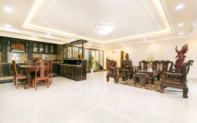 Tang Phat Hotel by OYO Rooms