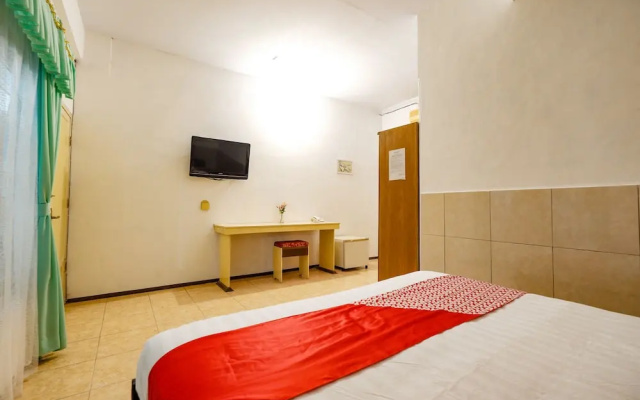 OYO 2855 Sartika Hotel Pati