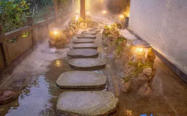 Qingjing Hostel