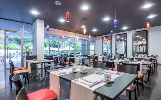 NH Collection Medellín Royal