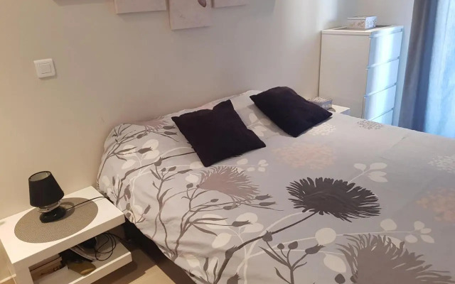 Beau appartement avec garage fermé
