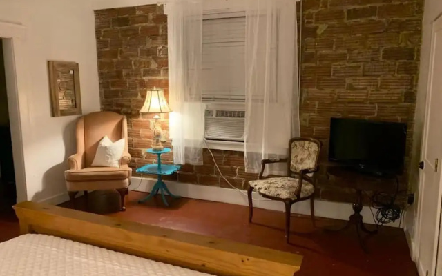 Historic Whiting Hotel Suites