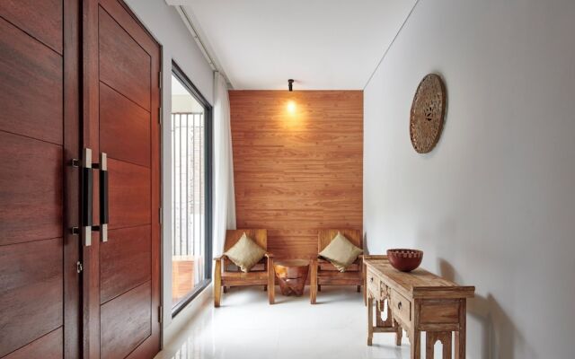 Radiance Hill View 10BR Villa with a Private heated swimming Pool
