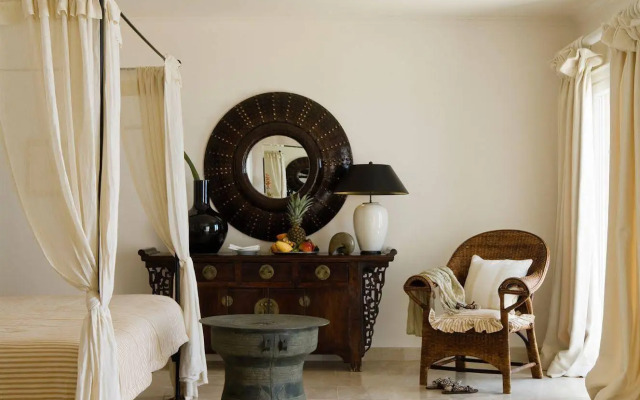 Vila Joya Home, Restaurant & Spa