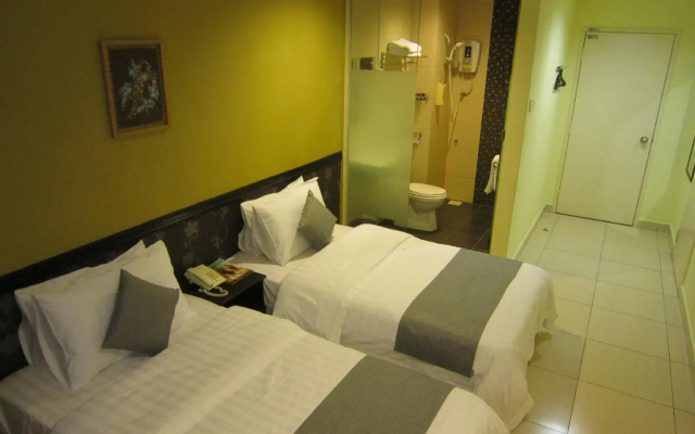 Twin Hotel