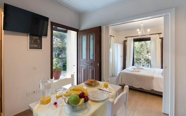 Aglaia Studio in Longos