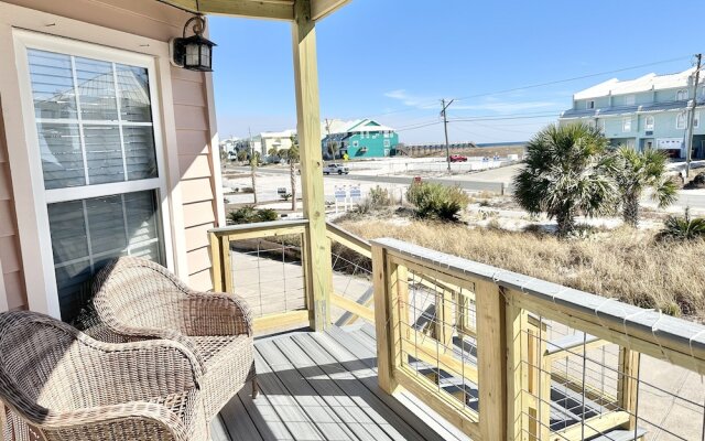 Pelican Roost 2 Bedroom Townhouse by RedAwning