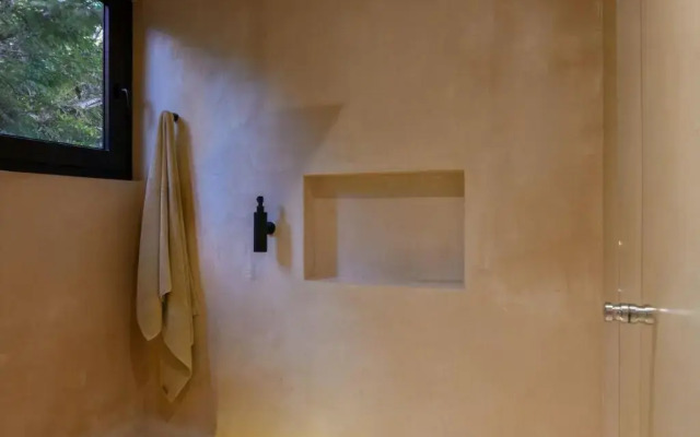 Casa Agape Hotel Tulum with Beach Club Access