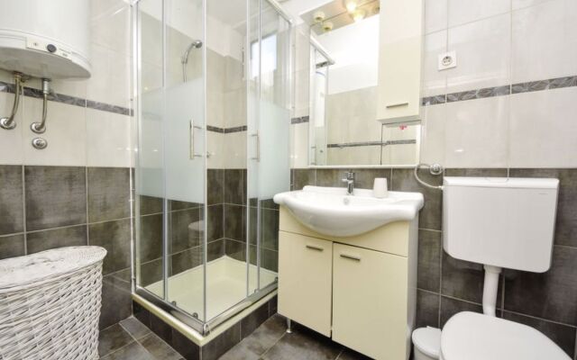 Apartment Renata Madrid