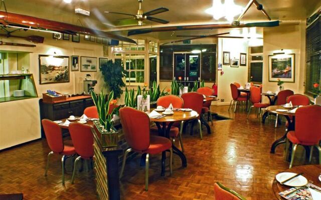 Elva Lodge