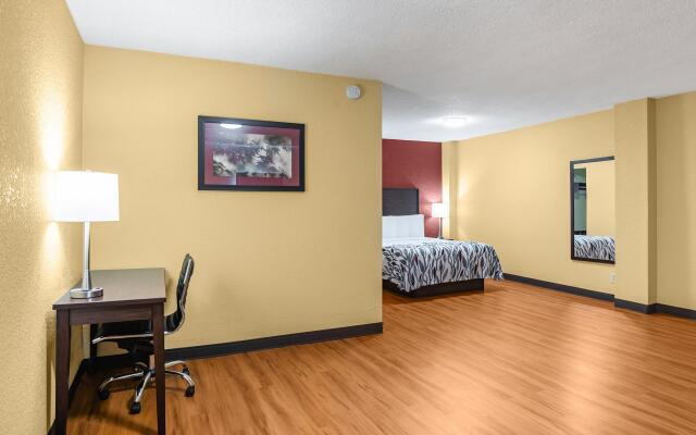 Red Roof Inn Des Moines