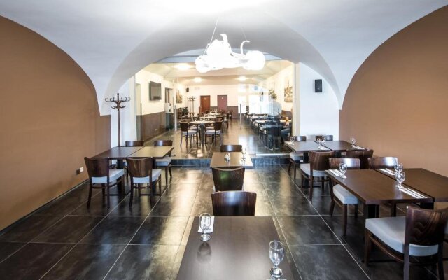 Hotel U lva