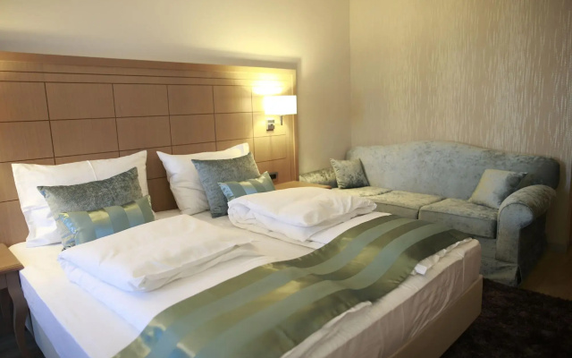Hotel Raca