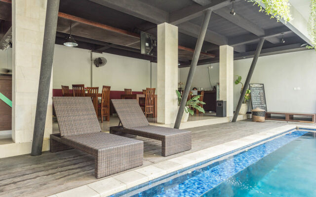 Airy Legian Nakula Barat 10 Kuta Bali