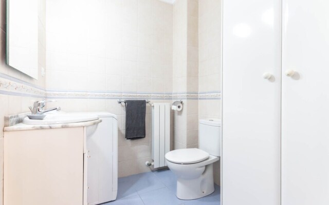 BAKIO BEACH II apartment by Aston Rentals