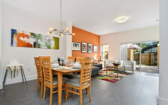 139 Stunning Home Inside Disney Area