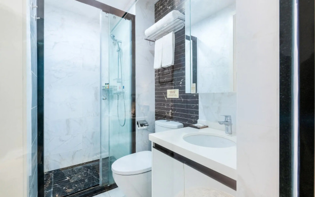 Golden Central Serviced Residence Shenzhen (Upper Hills)