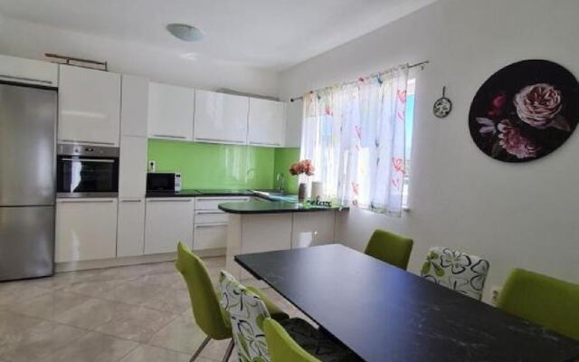 Luxury Apartment Ani