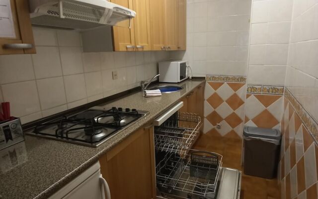 Apartment With 2 Bedrooms In Mas De Ribafeta With Wifi