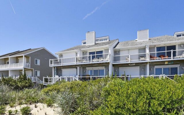 Seaside Villas Unit #9 by Long & Foster