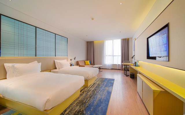 Echarm Hotel (Foshanxi Railway Station Luocun)