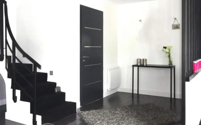 Modern Holiday Home in a Quiet Location in Benodet