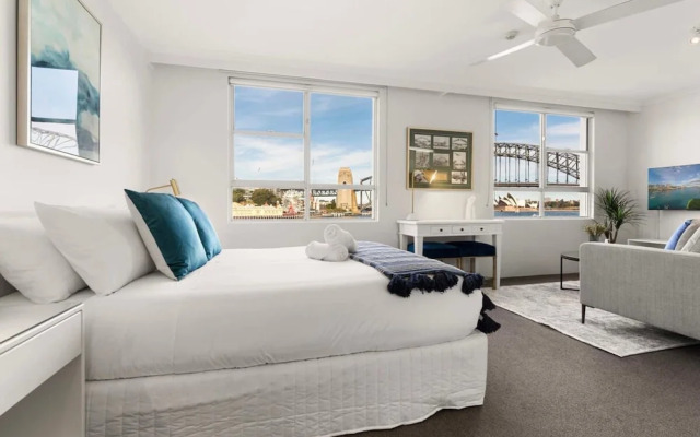 Harbourside 15 in Mcmahons Point