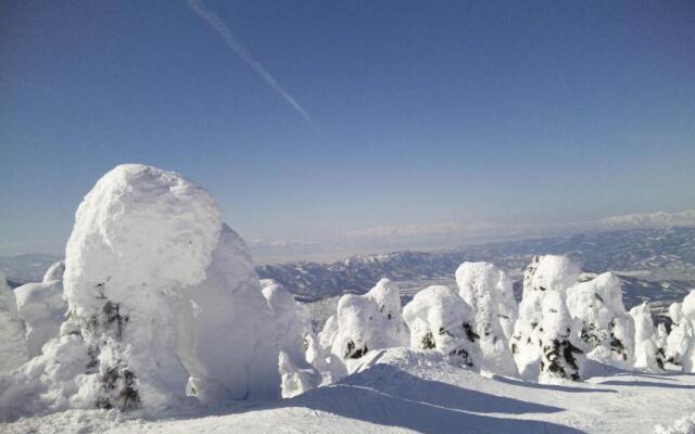 Yamagata Zao Pension Aplon Stage