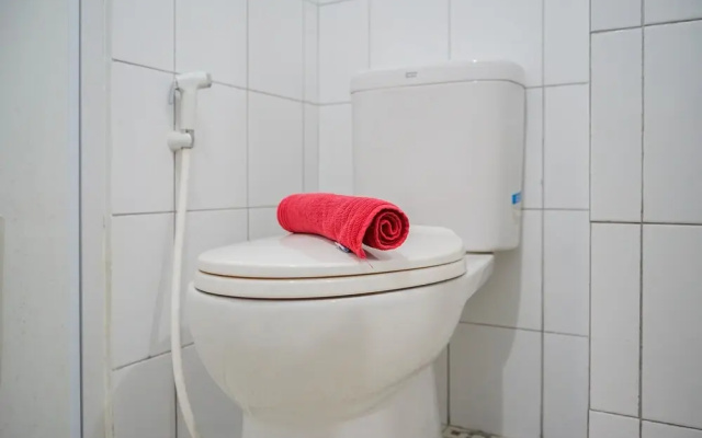 Cozy Emerald Bintaro Studio Apartment near British International School