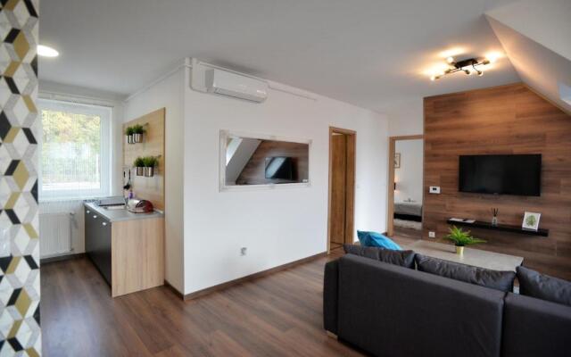 One Luxury Suites Eger
