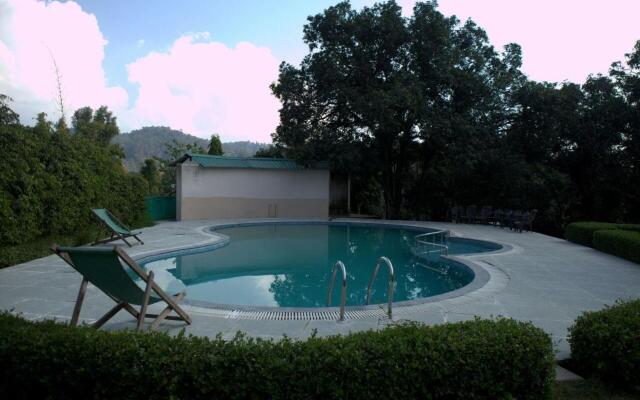 Corbett Rattan Elwood Resort